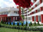 CLOSE TO THE BEACH!!!